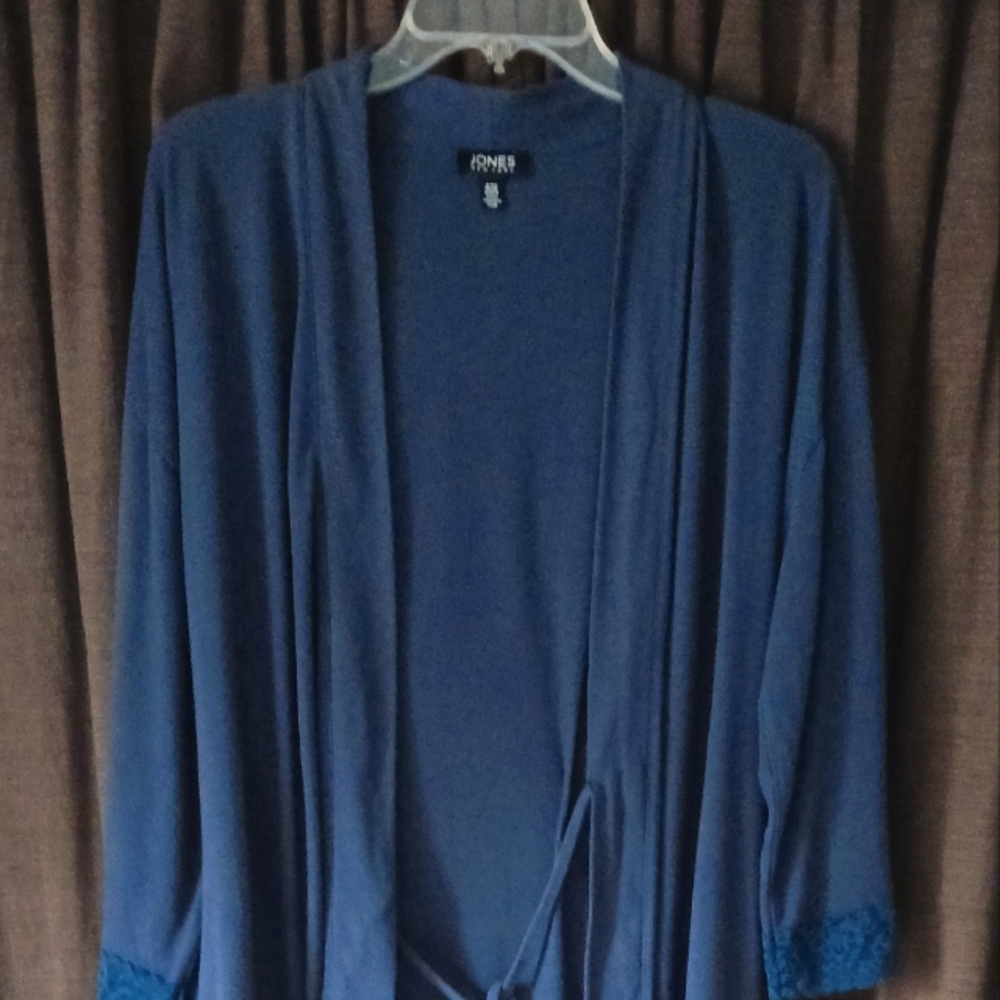 Jones New York robe